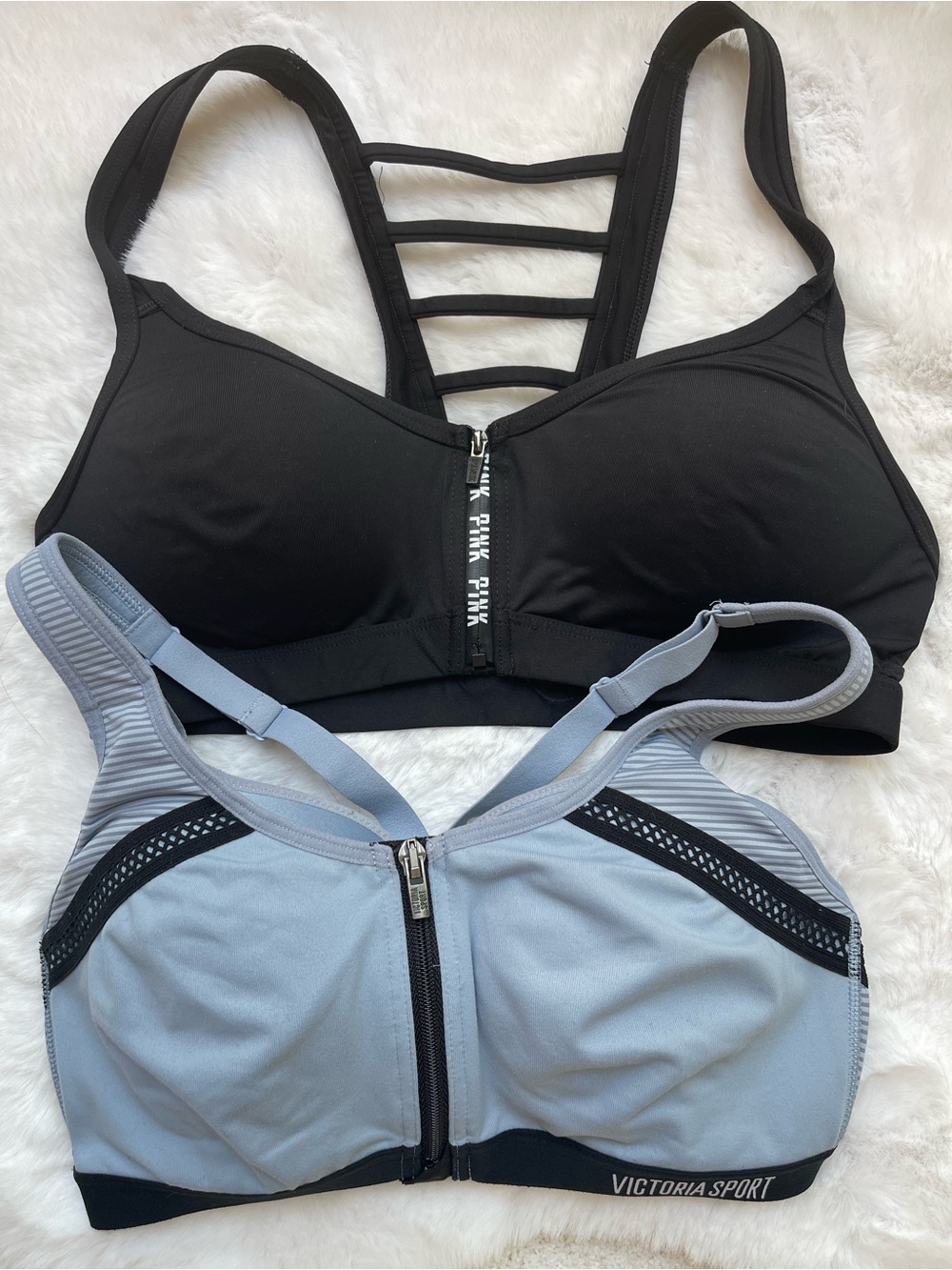 Front-Zip Sports Bra — Black & Light Blue